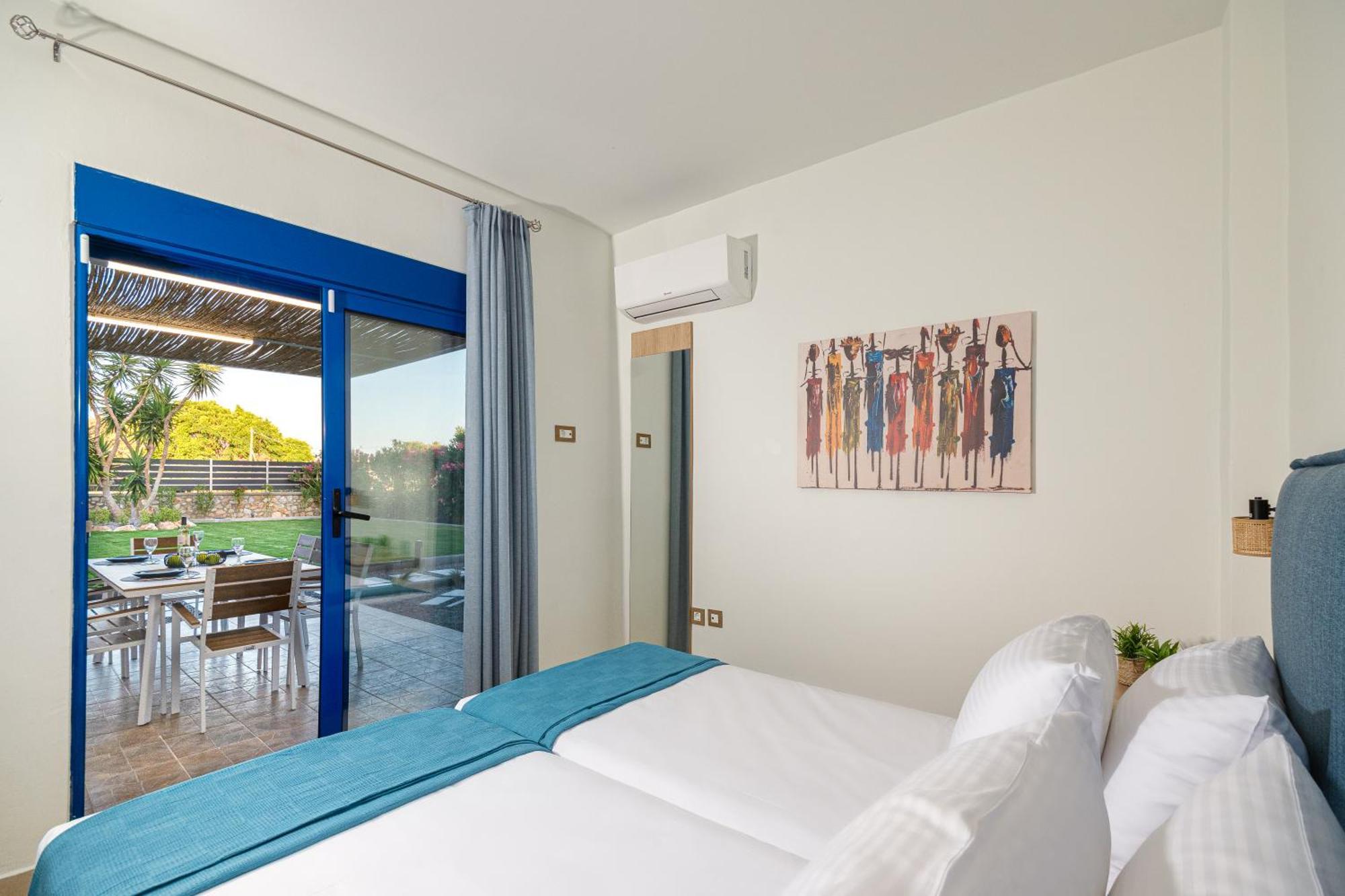 Villa Mariani II - In Lothiarika, Newly Renovated June 2024, Private Pool, Lindos 10 Min, Beach 120M 拉多斯 外观 照片